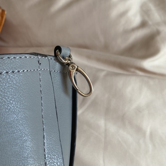 Kenneth Cole - Picture 5 of 5